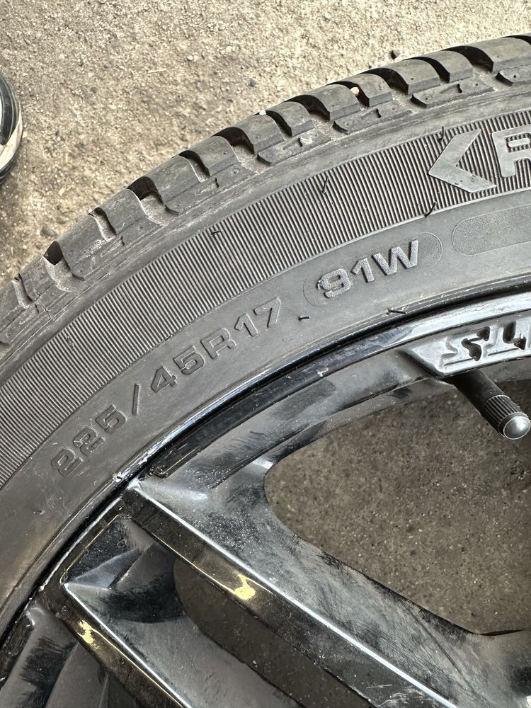 Felgi 17stki 5x112 letnie opony