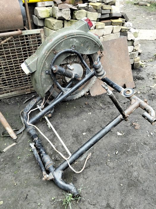 Продам Каляску на Урал