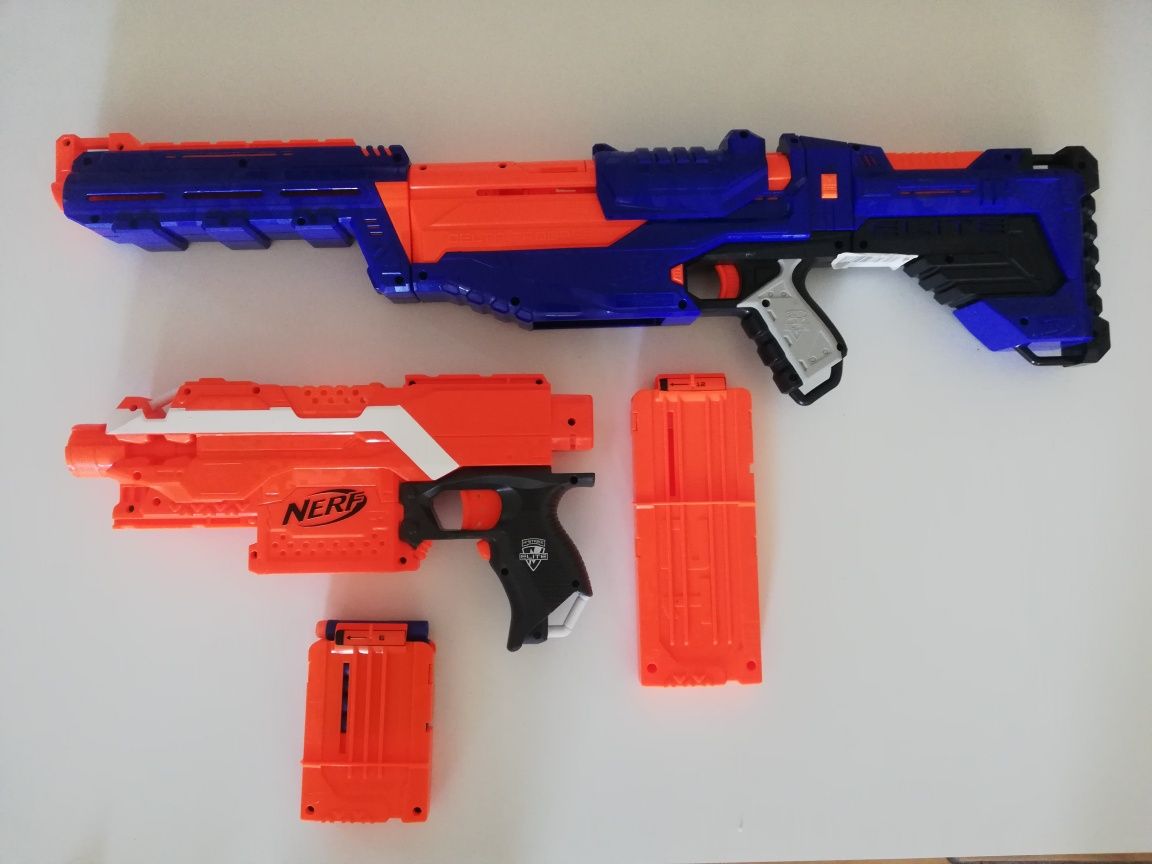 Conjunto de pistolas NERF