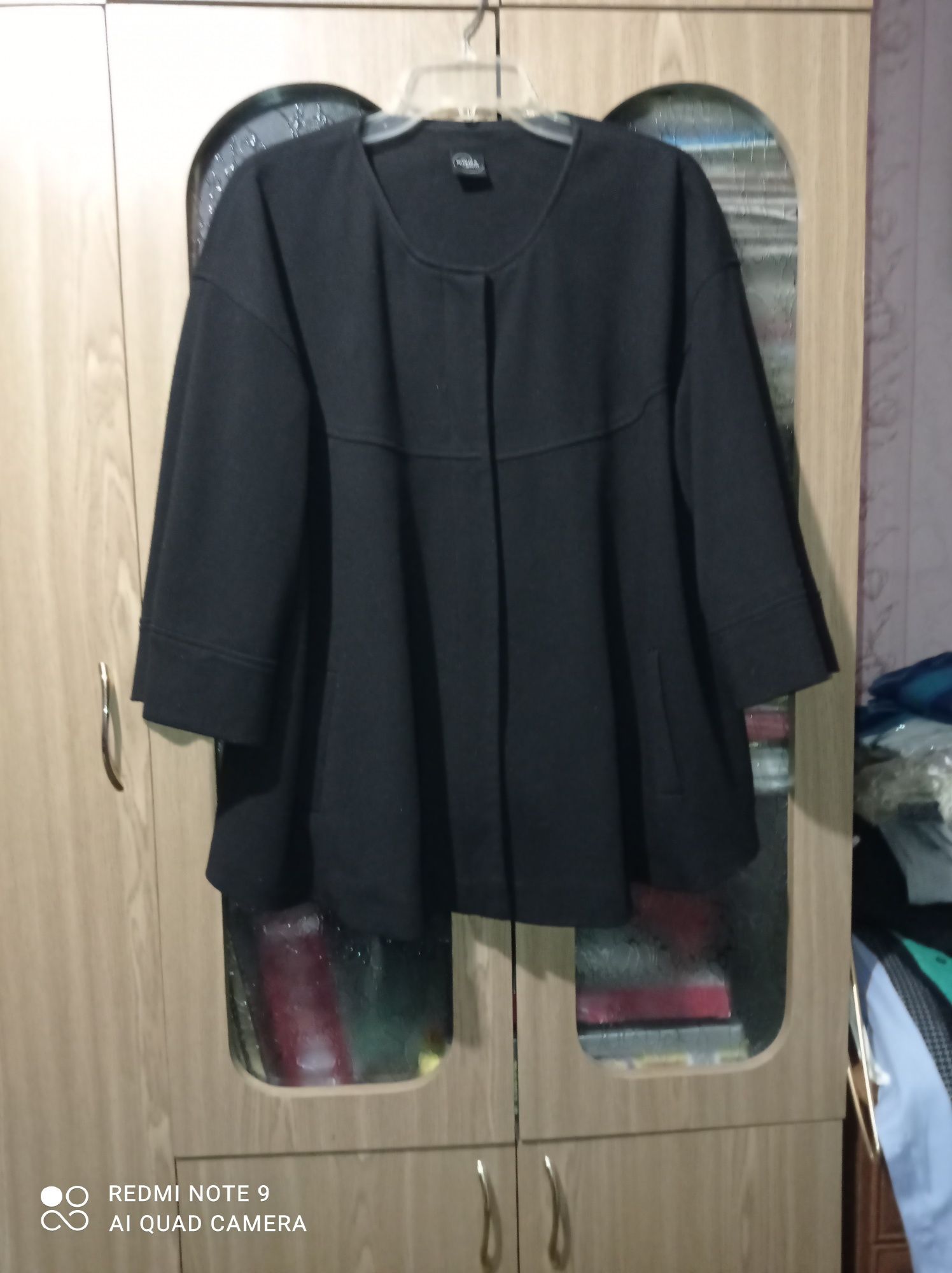 Стильный классический пиджак пальто 52-56 размер