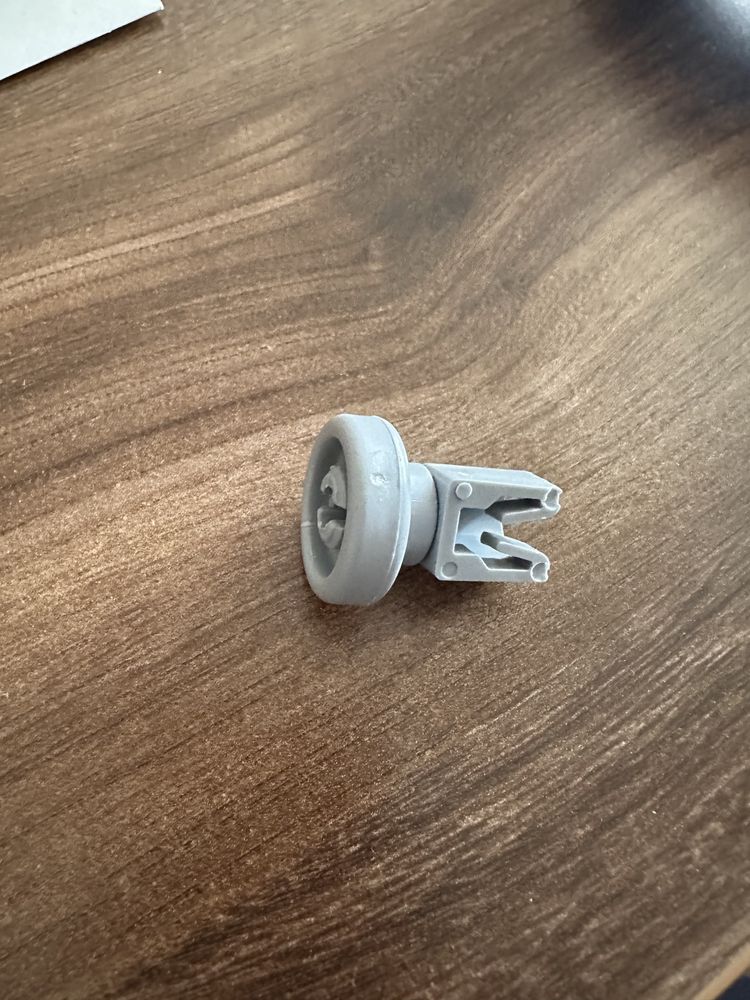 Rolki kółka kosza górnego zmywarki electrolux
