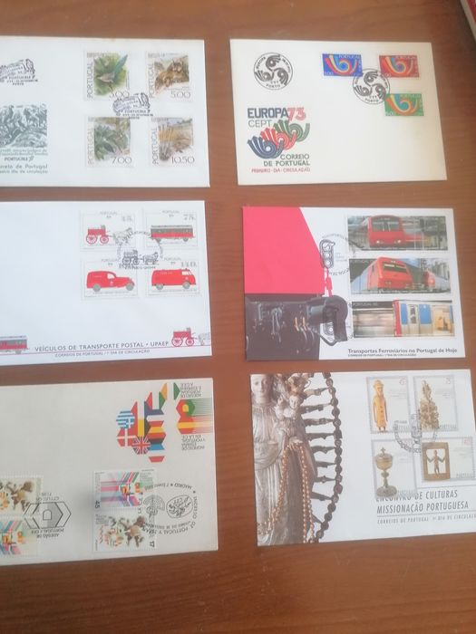 Coleção de envelopes selados antigos
