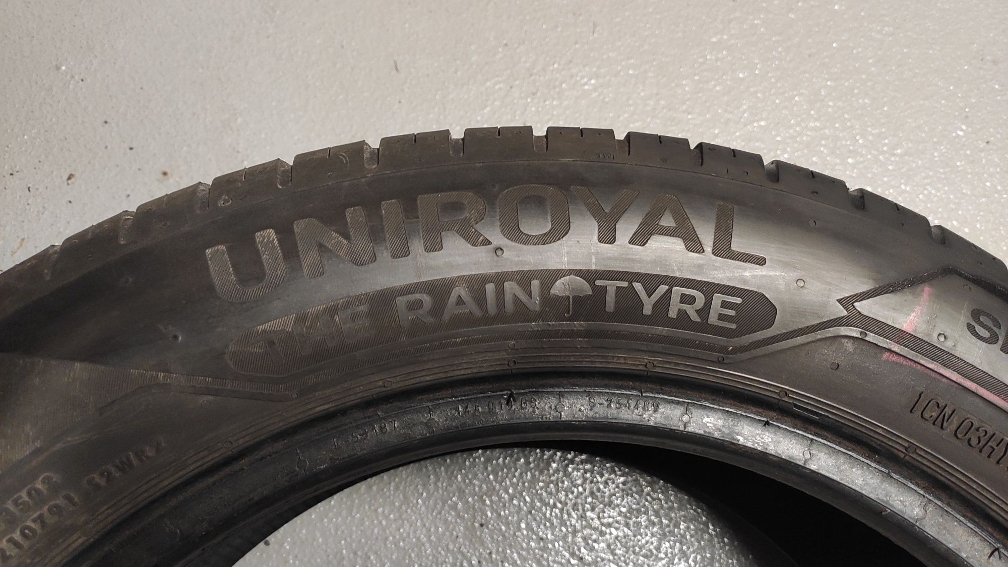 Opony Uniroyal RainSport 5 205/55R16 letnie