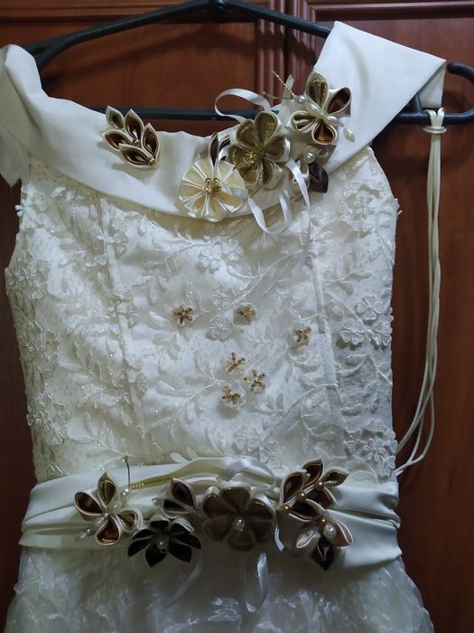 Продам красивое нарядное платье