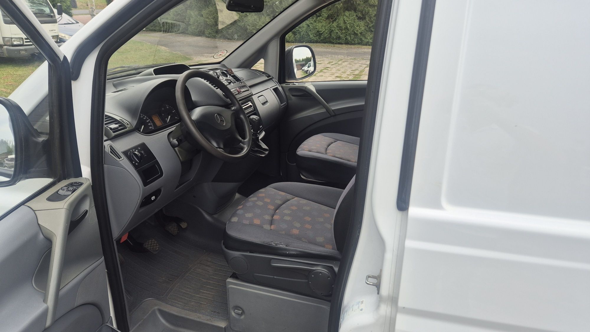 Mercedes Vito 639 110 rok 2009 org. przebieg