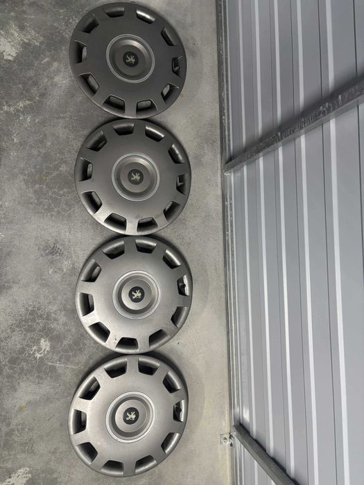 Felgi stalowe z oponami zimowymi(2024) 4x108 r15+zapas+szpilki+kołpaki