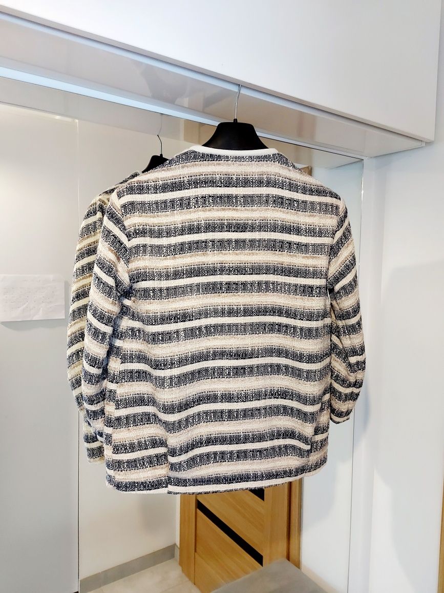 Marynarka damska Reserved roz 36 oversize tweedowa material  boucle