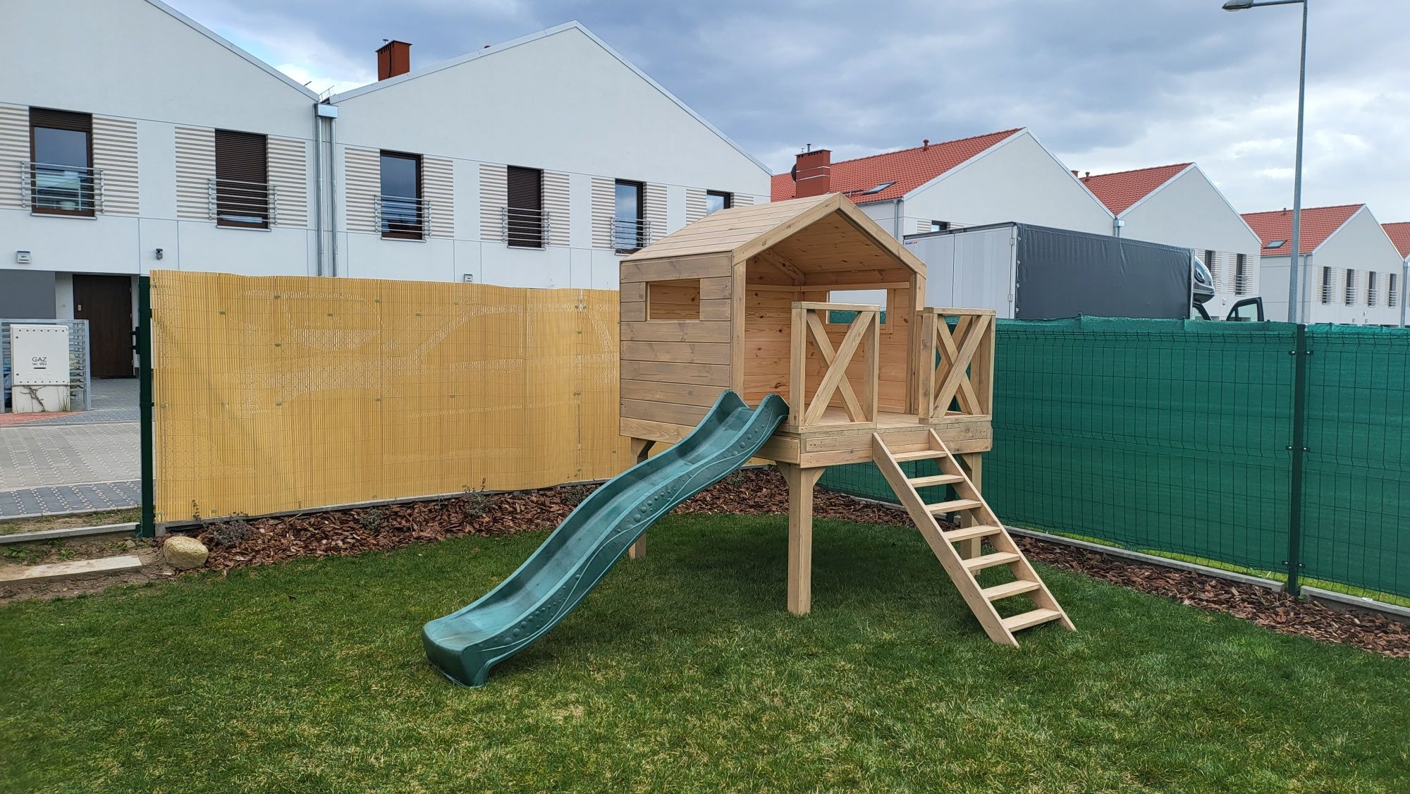 Drewniany Domek Ogrodowy dla dzieci Plac Zabaw WENUS 2
