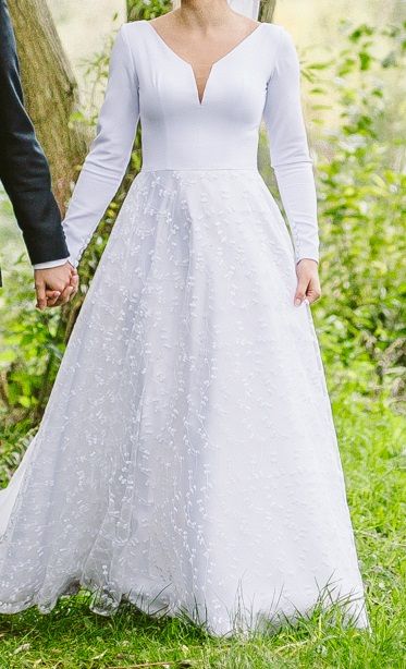 Elegancka, prosta suknia ślubna rozm 34/36 + długi welon