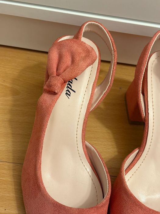 sandały na obcasie, buty na obcasie