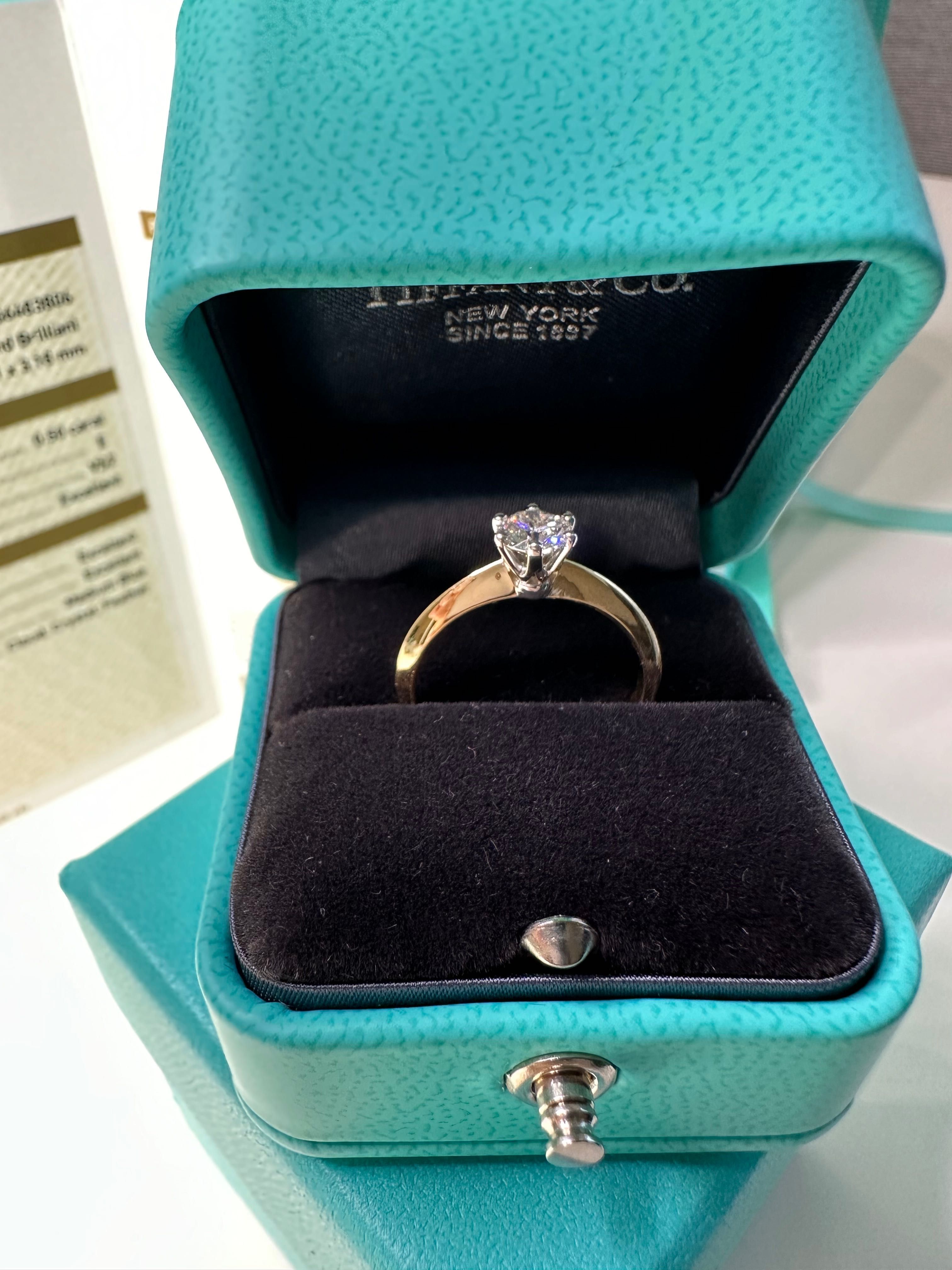 Pierścionek z diamentem 0.5 E/vs2 GIA zaręczynowy z brylantem