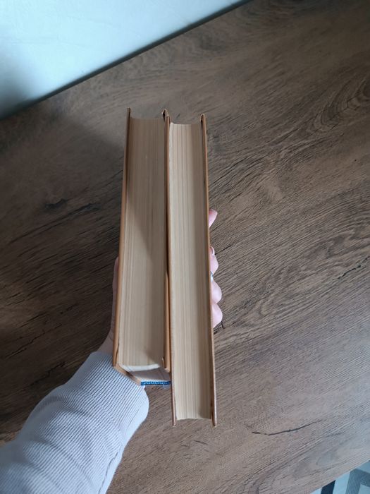 Вілкі Коллінз твори у двох томах