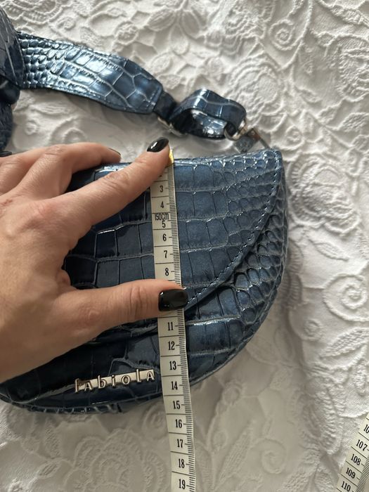 Fabiola nowa torebka nerka saszetka nienieska croco skóra skórzana