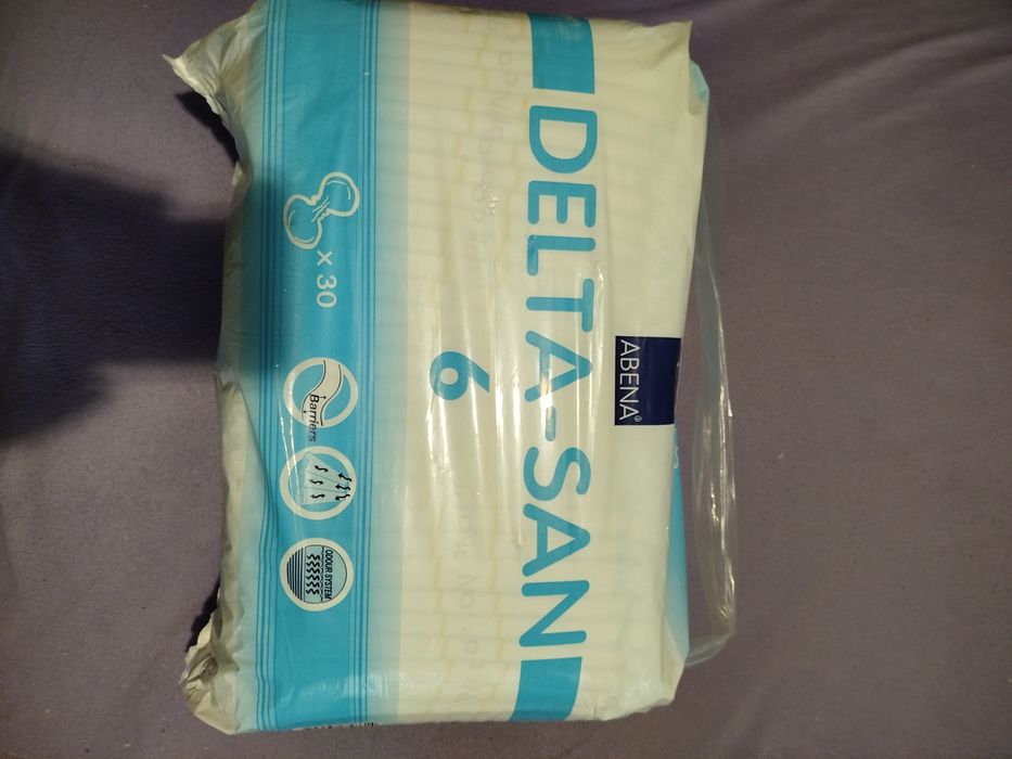 Памперсы для взрослых, пеленки