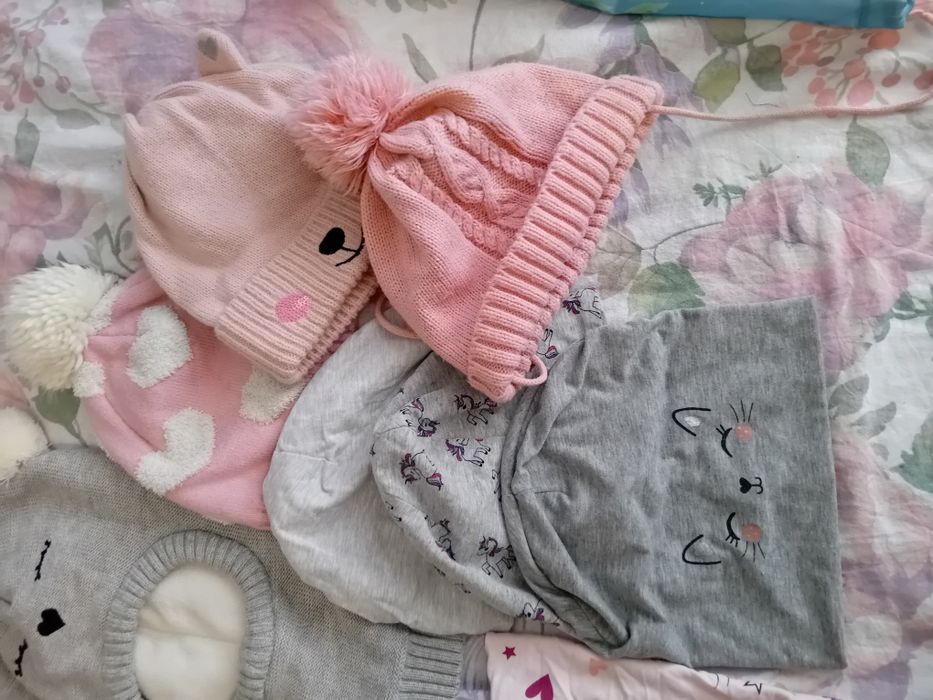 Oddam czapki dla dziecka