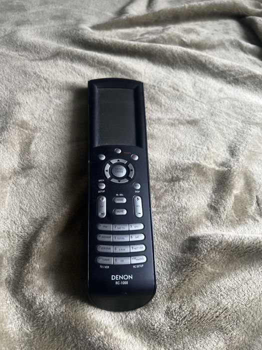 Pilot denon  rc 1068 w stanie idealnym