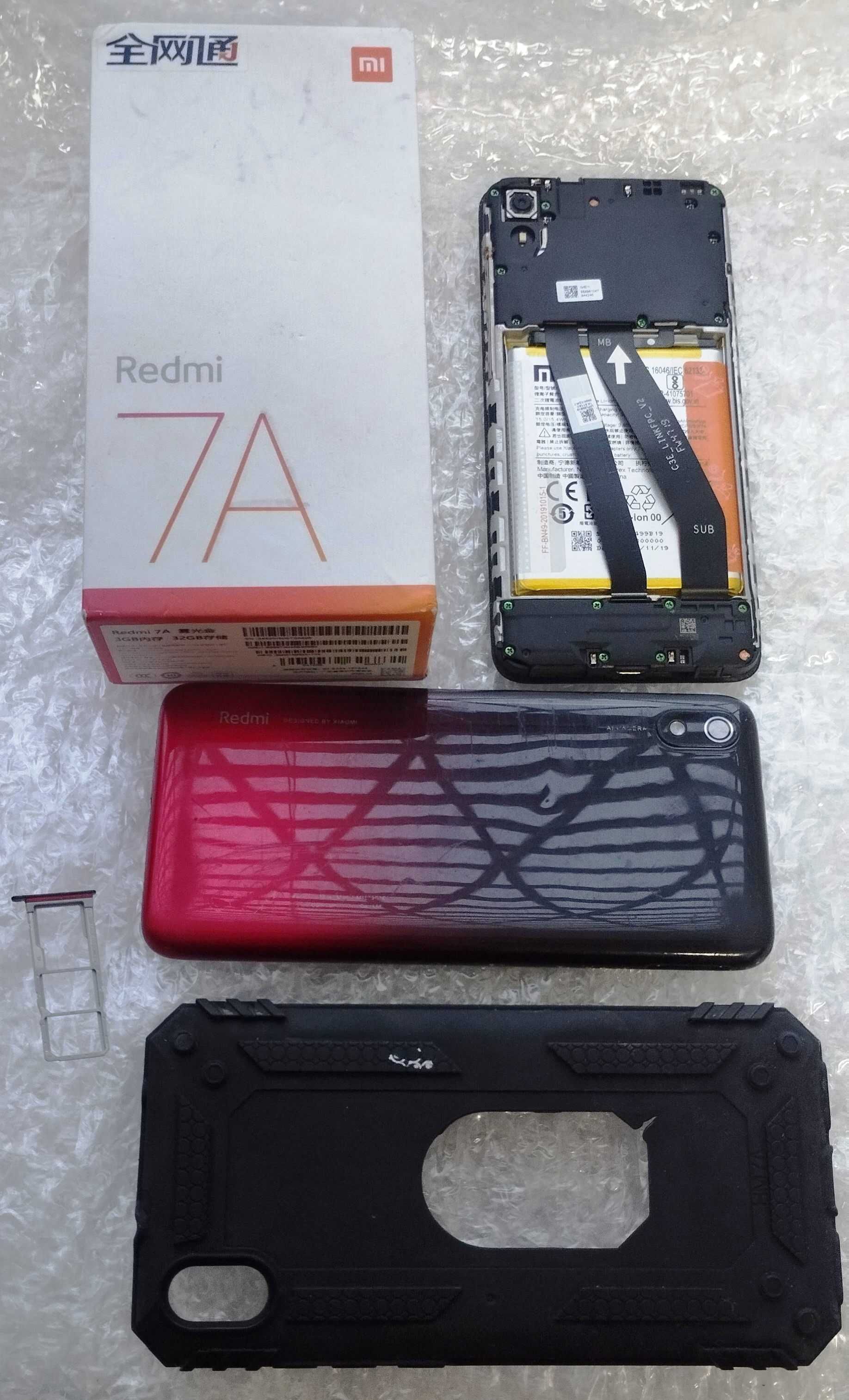 НЕРОБОЧИЙ! Смартфон Xiaomi Redmi 7A (на запчастини чи ремонт)