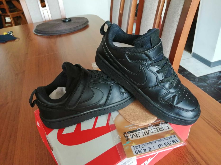 Buty Nike chłopięce r. 32 + skórzane wkladki