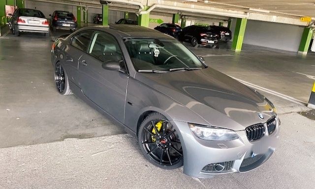 Doinwestowane BMW E92 335i 400KM
