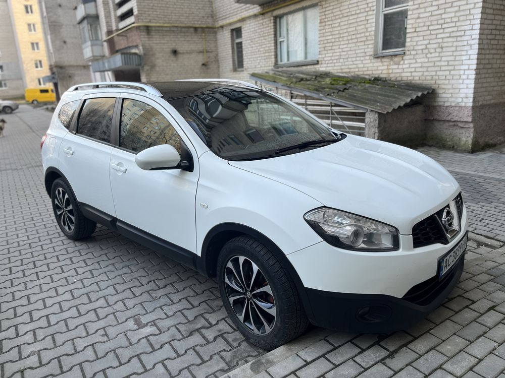 Nissan Qashqai+2