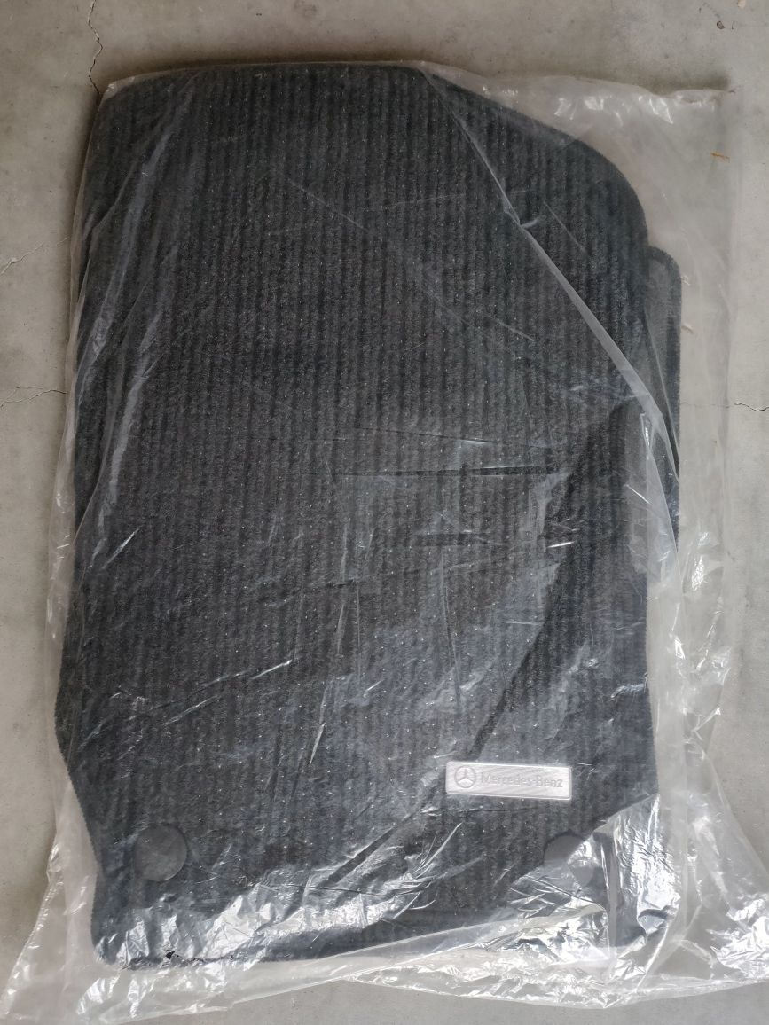 Dywaniki Mercedes ML W164 GL X164