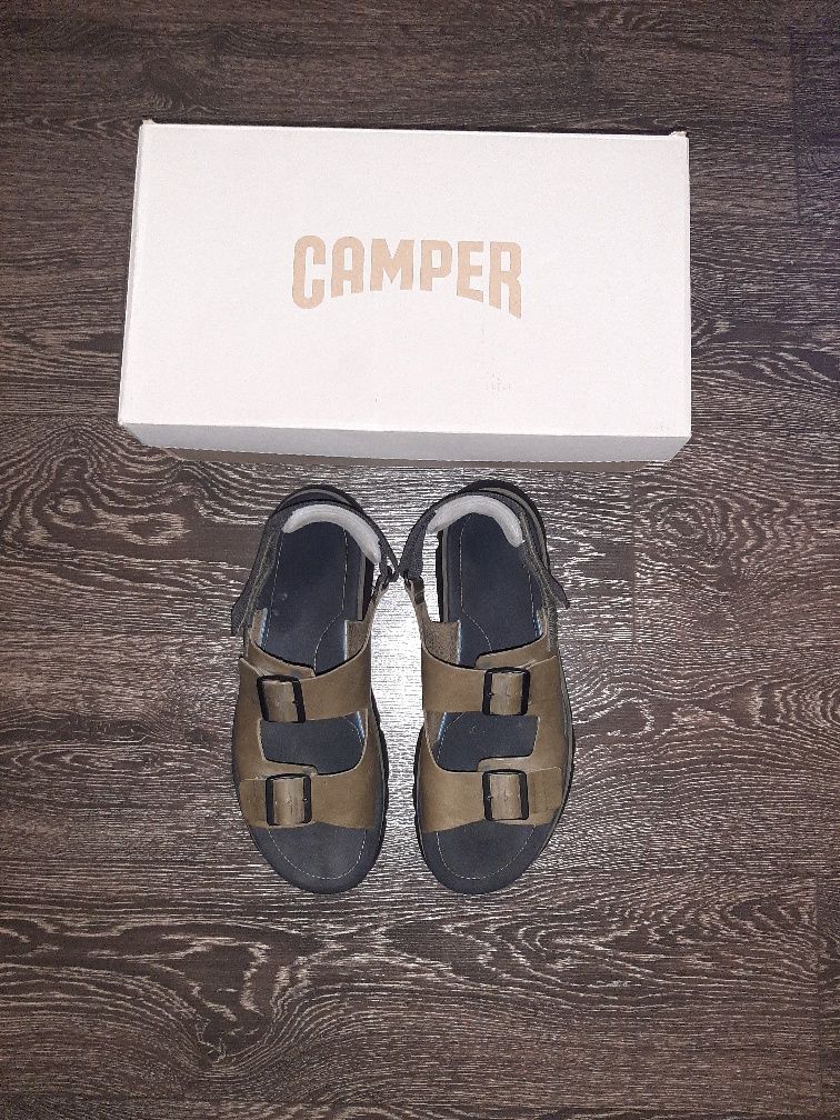 Самper  sandals.