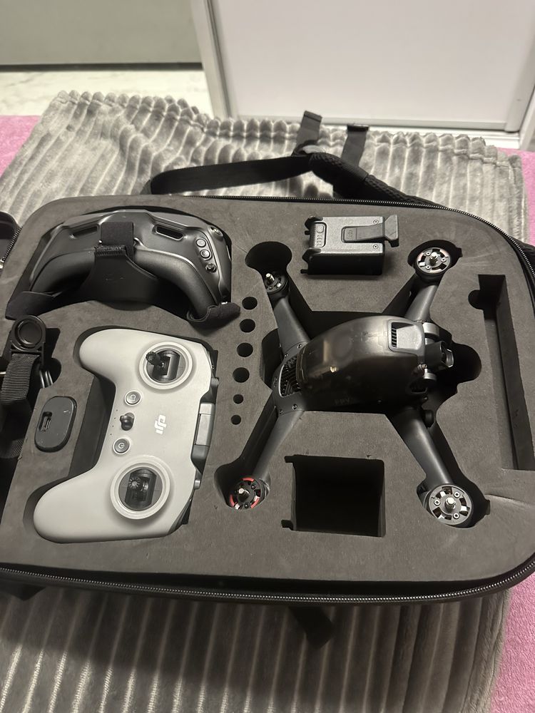 DJI FPV Zestaw Dron