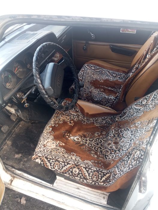 Продам Москвич, сів поїхав на повном ходу, з документами