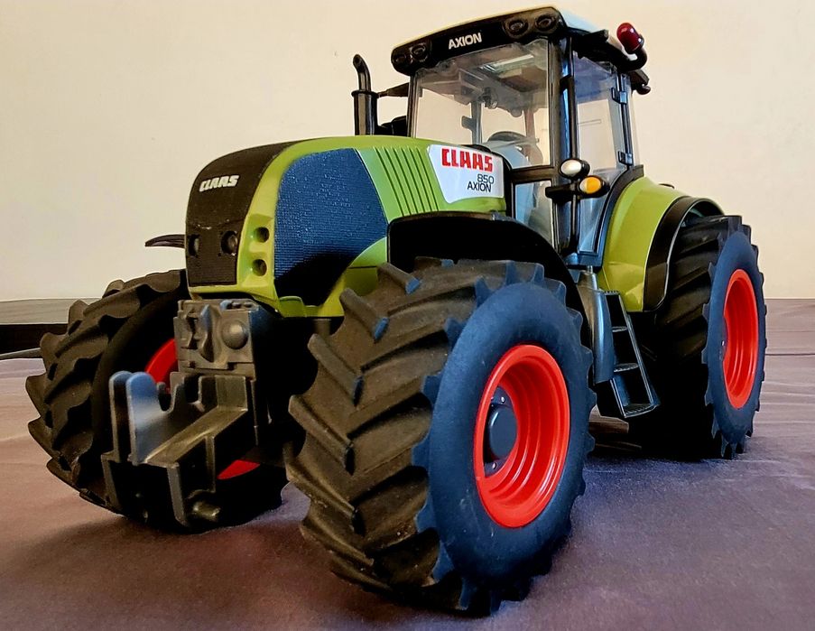 Class 850  Axion model rc