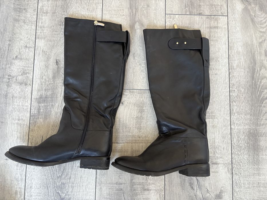 Продам кожанные сапоги Vitto Rossi 38 размера