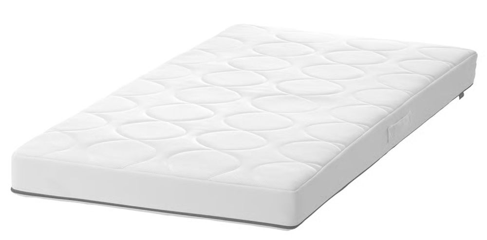 Berço Ikea Sniglar com colchão molhas ensacadas e protector de berço