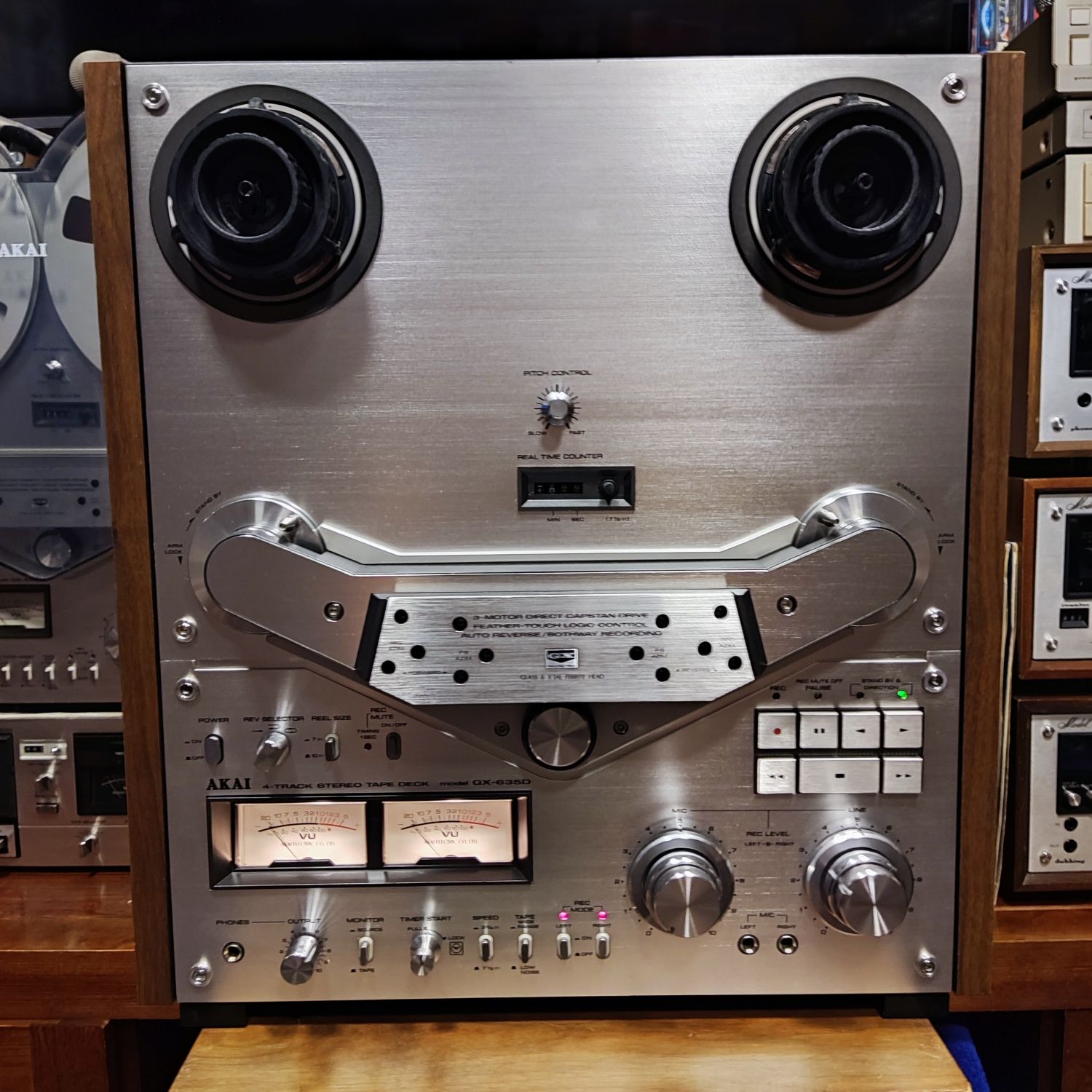 Magnetofon szpulowy Akai GX-635D