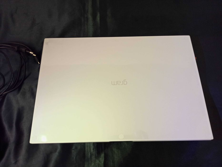 Portatil LG GRAM i7 16GB 1.5TB SSD
