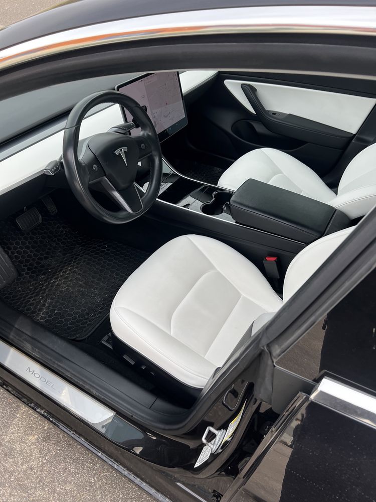 Tesla Model 3 Dual Motor Long Range