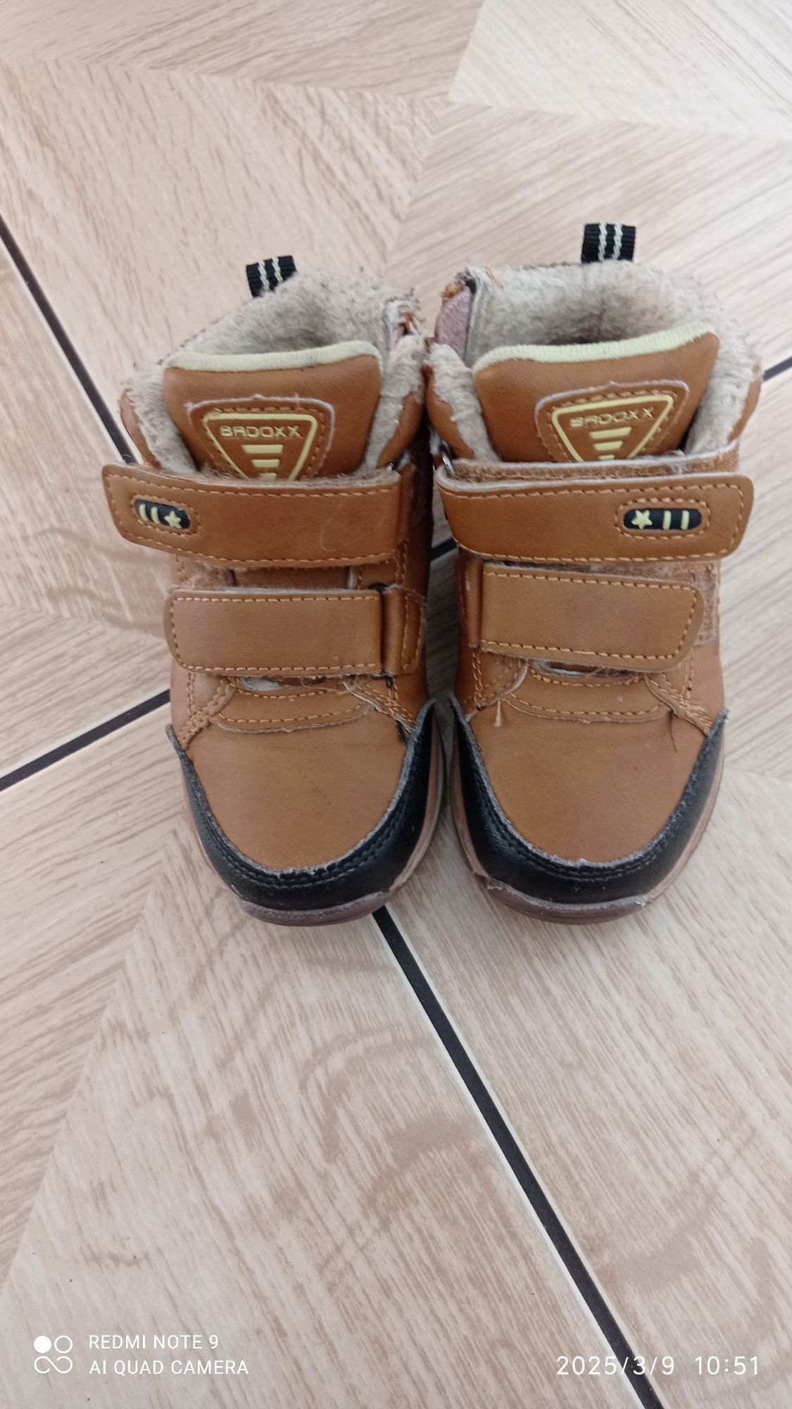 Buty dziecięce rozmiar 22 marki Badoxx