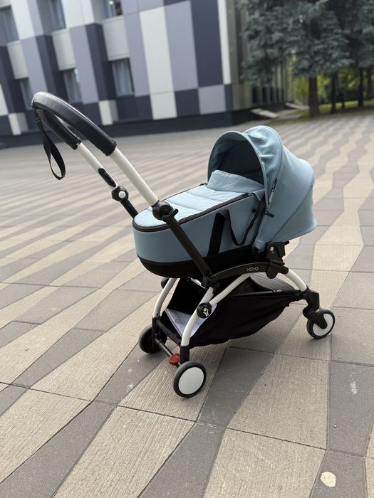 Коляска універсальна 2 в 1 Stokke® YOYO³ з люлькою Bassinet Aqua/Black