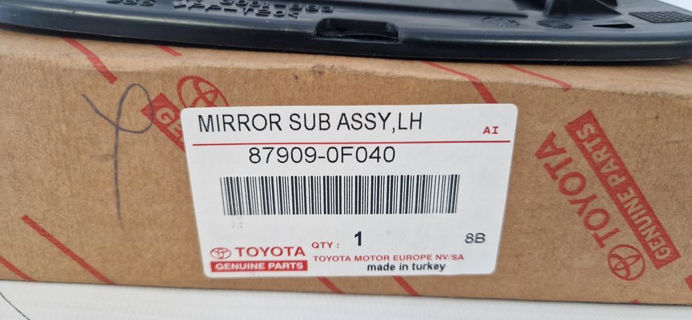 Wkład lusterka Toyota Corolla Verso 04-09 lewy OE Nowy