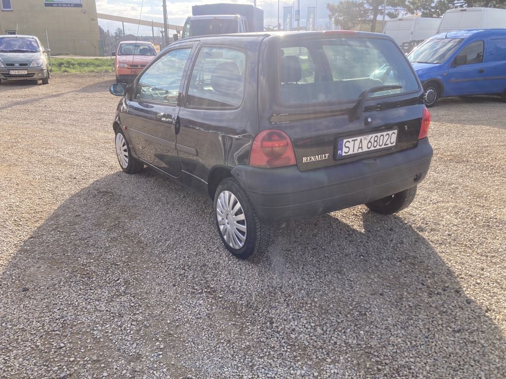 sprzedam pieknego renault twingo rok 2002 poj 1,2 8v klima 154tys