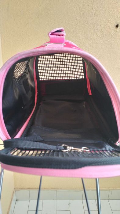 Transportadora para cães/gatos rosa com flores
