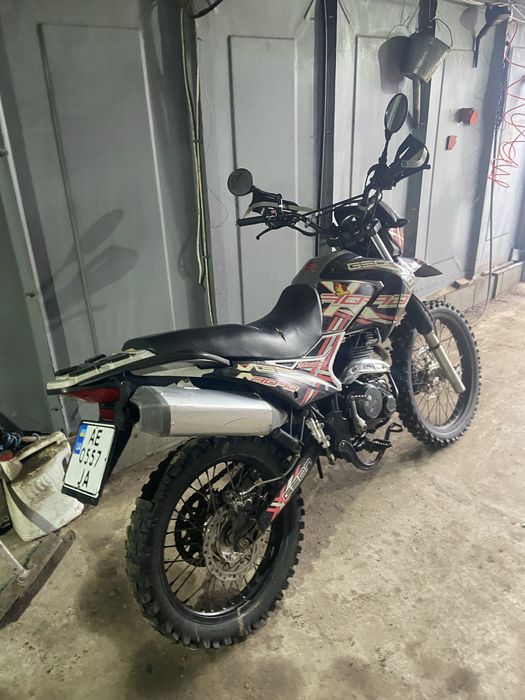 Продам Geon X-Road 250 2018 год