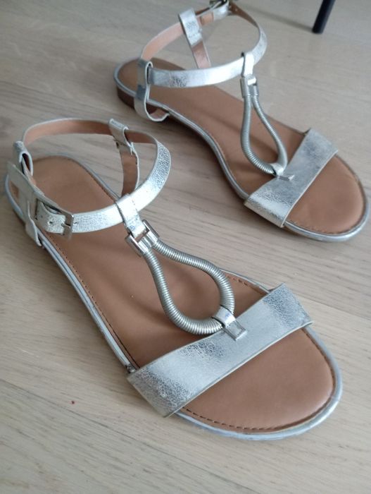Sandały złote 39