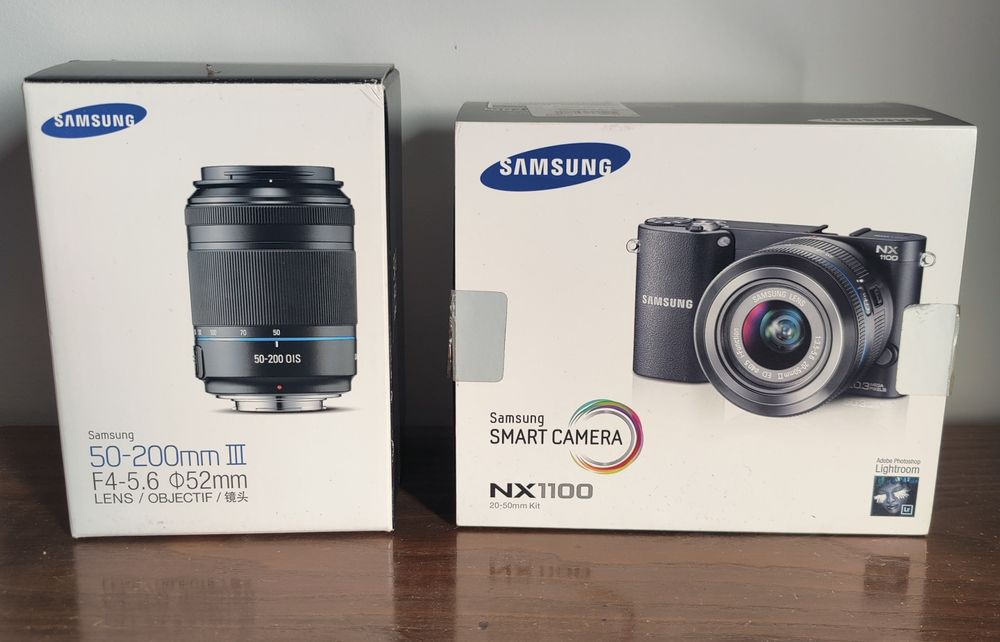 Samsung NX1100 + Extras