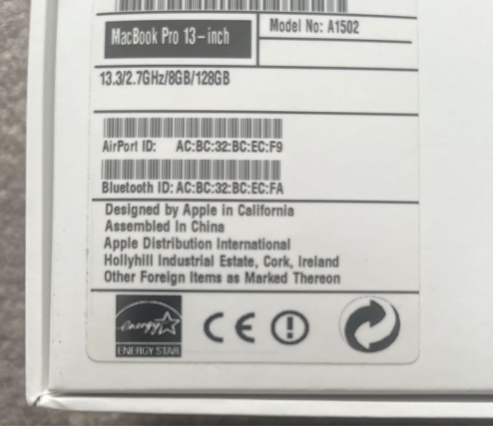MacBook Pro 13” 205 sem disco, com caixa e carregador originais
