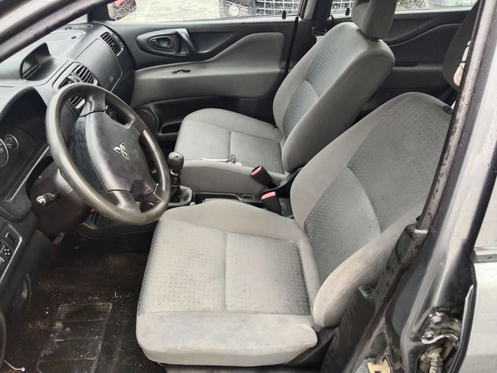 Розбірка Разборка Mitsubishi Space Space 1.6 1.8 1.9 запчастини шрот