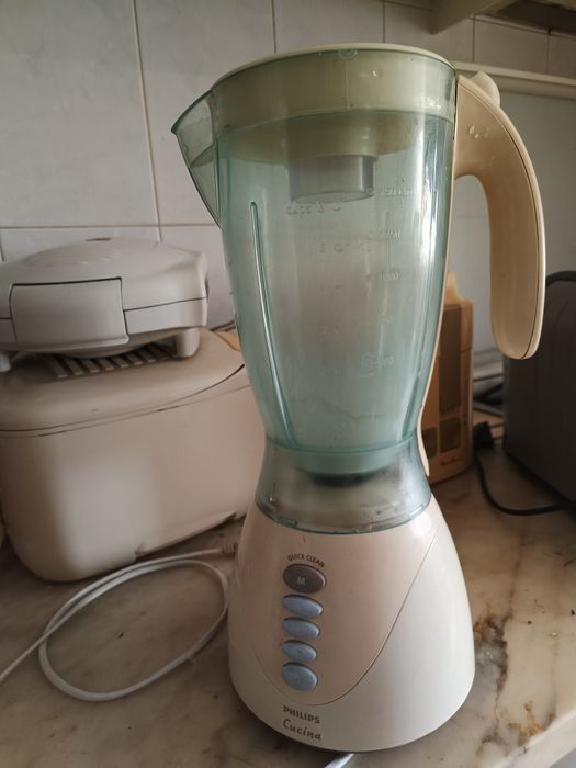 Vendo várias máquinas de cozinha