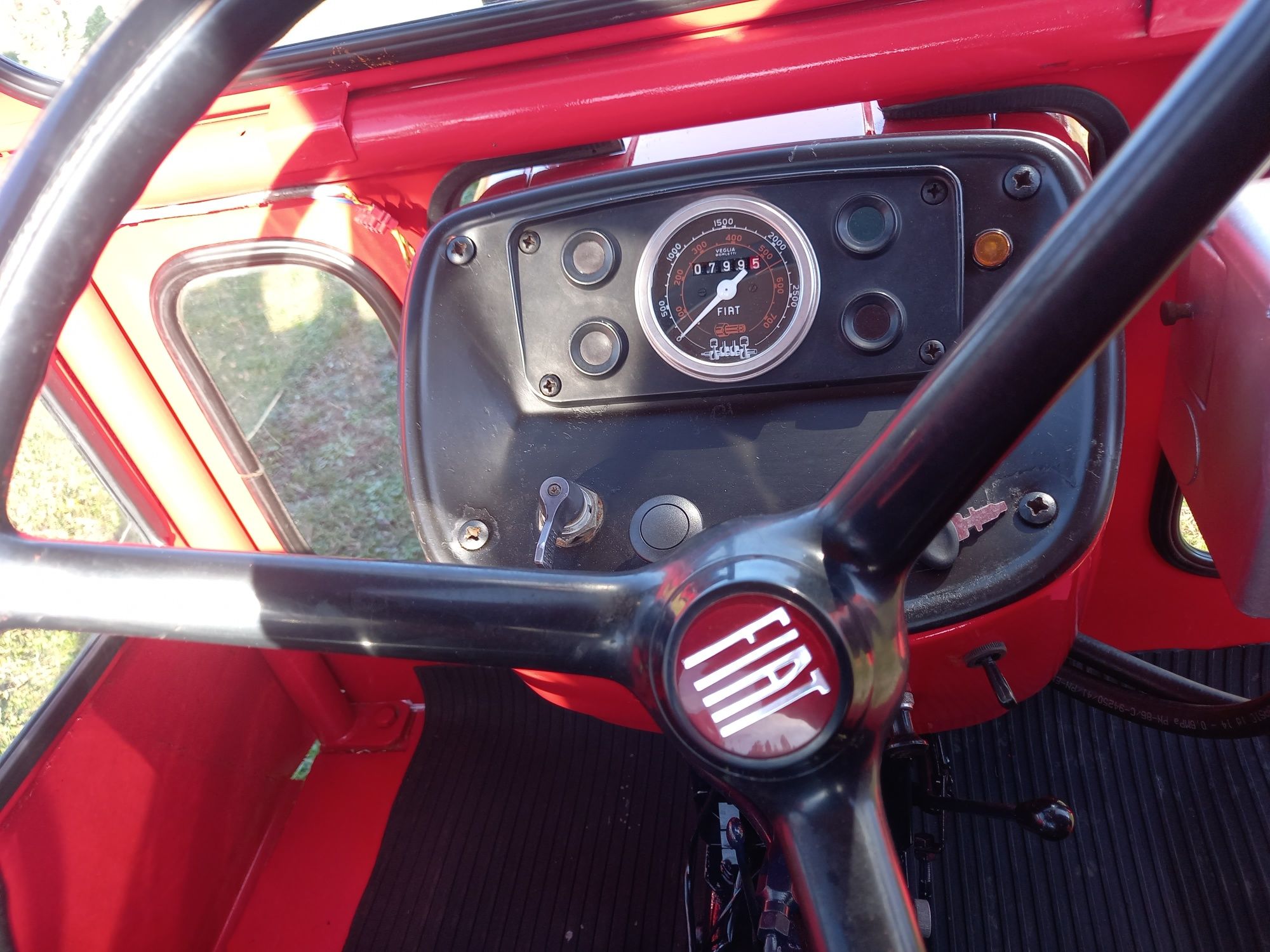 Traktor, ciągnik, traktorek FIAT 300, zarejestrowany !!!
