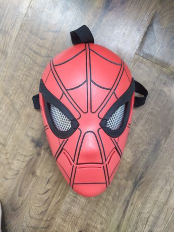 Интерактивная маска Человека паука