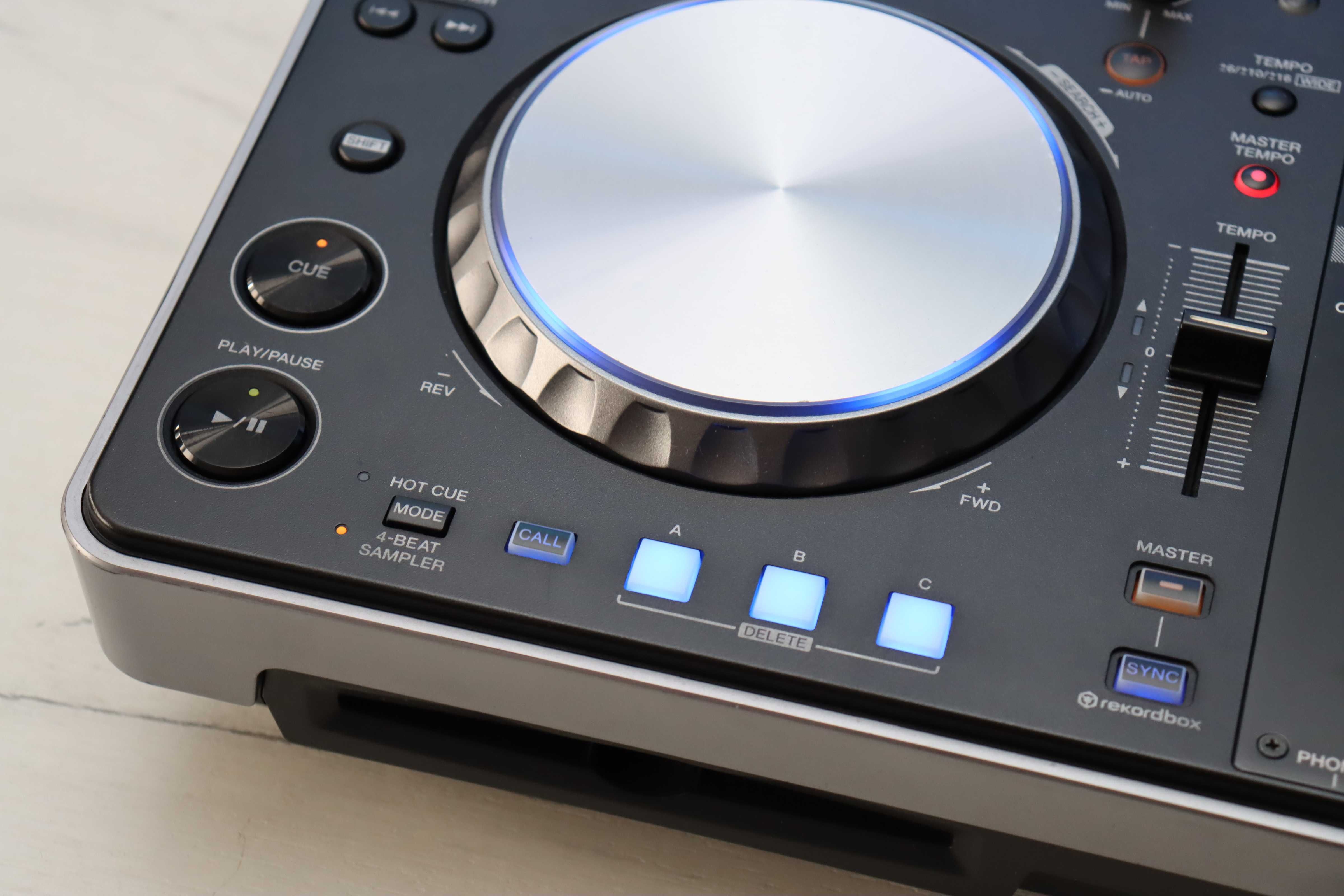 Pioneer XDJ R1 Mikser Kontroler DJ