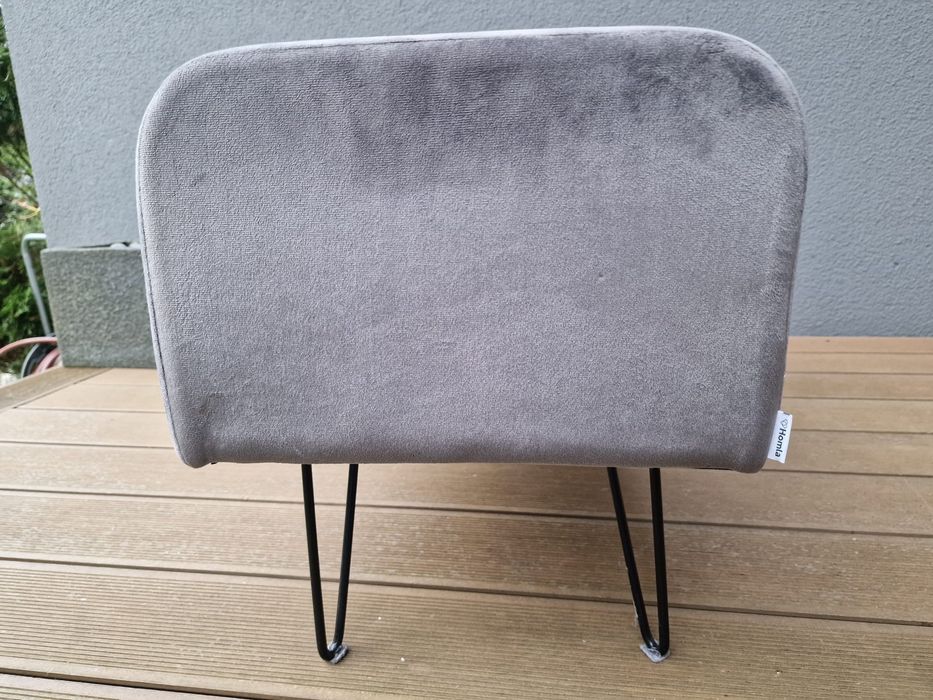 Ławka z pojemnikiem szara Homla do przedpokoju pufa
