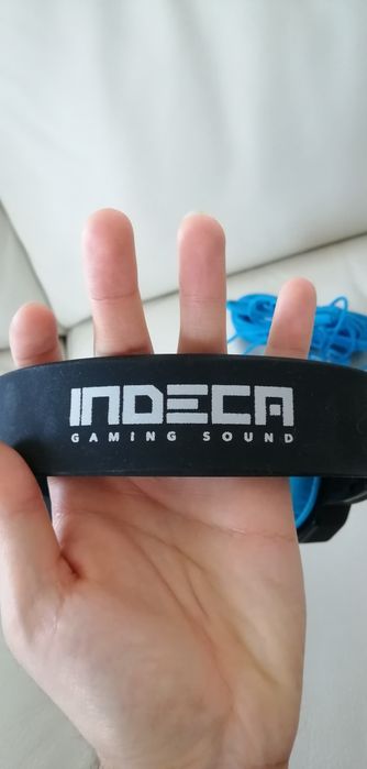 Fones gaming com microfone para PS3, Xbox 360 e PC.